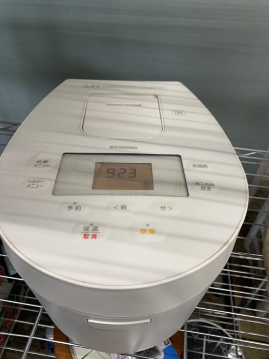 IRIS OHYAMA（アイリスオーヤマ）IHジャー炊飯器 RC-IL30-W 2022年製