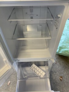 SHARP(シャープ)152L 2ドア冷蔵庫 SJ-15E8-KW 2020年製