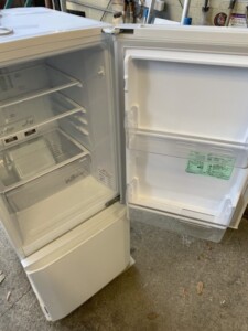 MITSUBISHI(三菱)146L 2ドア冷蔵庫 MR-P15EC-KW 2018年製