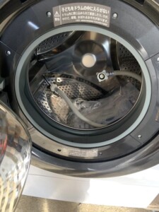 SHARP(シャープ)7.0キロ ドラム式洗濯乾燥機 ES-S7D-WL 2020年製