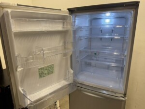 SHARP(シャープ)350L 3ドア冷蔵庫 SJ-W352E-S 2019年製