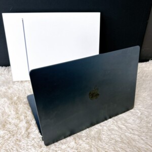 Apple(アップル)MacBook Air A3114 15.3インチ 16GB SSD 512GB