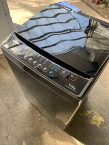 Comfee(コンフィー)6.0キロ 全自動洗濯機 CAC06EW60 2024年製