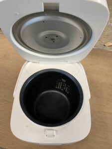 NITORI(ニトリ)マイコン炊飯ジャー BN201WH 2023年製