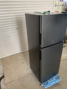 MAXZEN(マクスゼン)138L 2ドア冷蔵庫 JR138ML01GM 2020年製