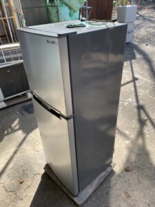 A-stage(エーステージ)138L 2ドア冷蔵庫 ARM-138L02SL 2019年製