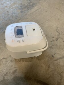 IRIS OHYAMA(アイリスオーヤマ)マイコンジャー炊飯器 RC-ME30-W 2021年製