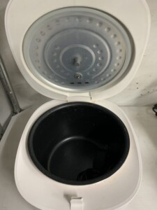 simplus(シンプラス)マイコン式炊飯器 SP-RCMC4-WH