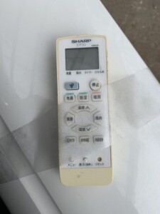 SHARP(シャープ)2.2kW ルームエアコン AY-H22N-W 2019年製