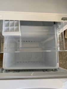 TOSHIBA(東芝)153L 2ドア冷蔵庫 GR-S15BS(W) 2021年製