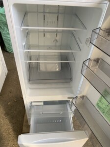 TOSHIBA(東芝)153L 2ドア冷蔵庫 GR-S15BS(W) 2021年製