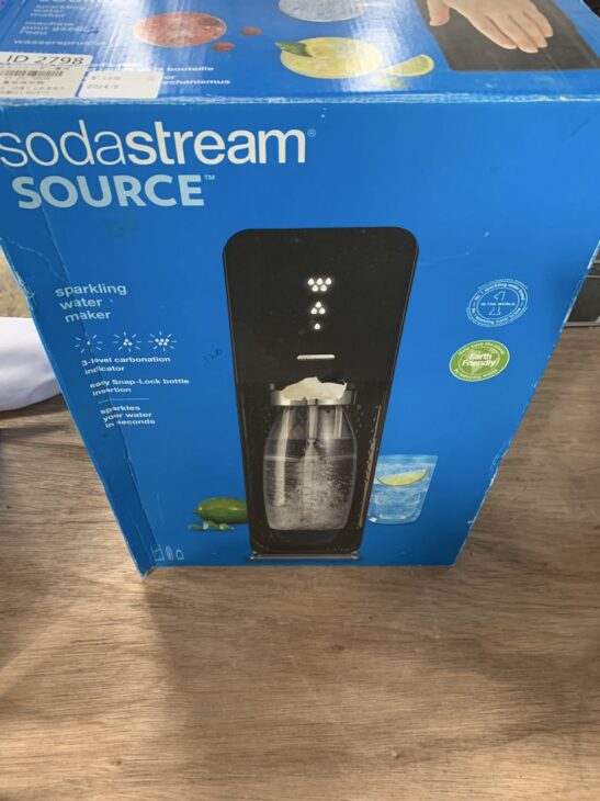 sodastream（ソーダストリーム）炭酸水メーカー SOURCE