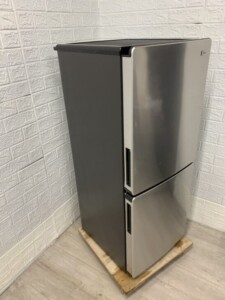 Haier(ハイアール)148L 2ドア冷蔵庫 JR-XP2NF148F 2023年製