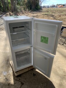 IRIS OHYAMA(アイリスオーヤマ)142L 2ドア冷蔵庫 IRSD-14A-B 2022年製