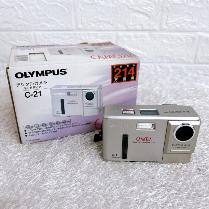 OLYMPUS（オリンパス）デジタルカメラ キャメディア C-21