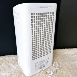 SHARP(シャープ)除加湿空気清浄機 KI-PD50-W 2023年製