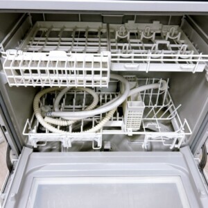 Panasonic(パナソニック)食器洗い乾燥機 NP-TH4-W 2022年製