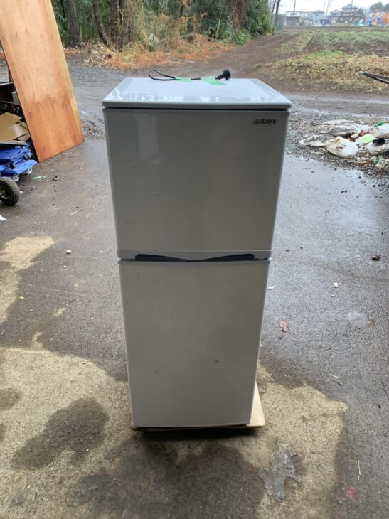 abidelax冷蔵庫 AR-143E 冷蔵庫 ホワイトストライプ AR-143E-W [138L /2ドア /右開き