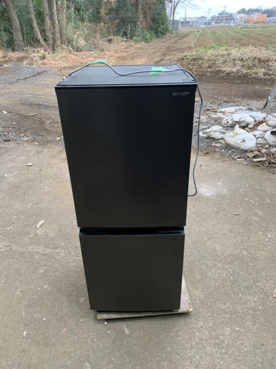 SHARP（シャープ）152L 2ドア冷蔵庫 SJ-D15H-H 2021年製