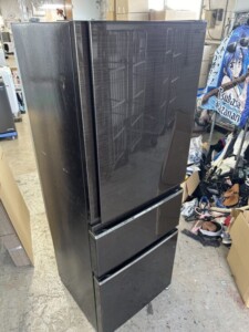 MITSUBISHI(三菱)330L 3ドア冷蔵庫 MR-CX33C-BR 2018年製