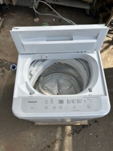 Panasonic(パナソニック)5.0キロ 全自動洗濯機 NA-F5B1 2022年製