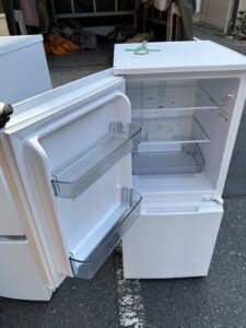 SHARP(シャープ)152L 2ドア冷蔵庫 SJ-D15J-H 2023年製