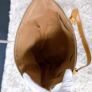 LOUIS VUITTON(ルイヴィトン)トートバッグ トータリーPM モノグラム