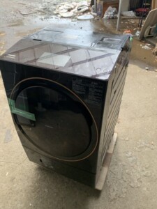 TOSHIBA(東芝)12.0キロ ドラム式洗濯乾燥機 TW-127X9L 2021年製