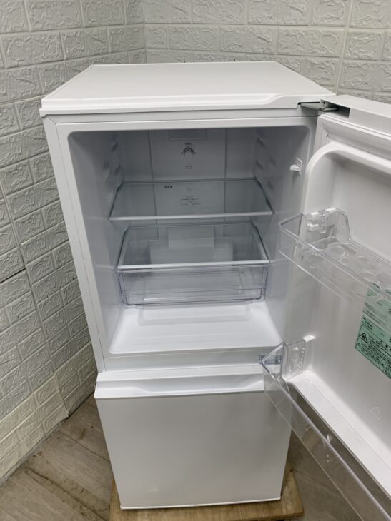 引っ越しに伴う売却相談(小牧市文津)買取 AQUA 2ドア冷蔵庫 引っ越しに伴う売却相談(小牧市文津)買取 AQUA 2ドア冷蔵庫