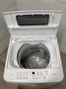 IRIS OHYAMA(アイリスオーヤマ)4.5キロ 全自動洗濯機 IAW-T451 2024年製