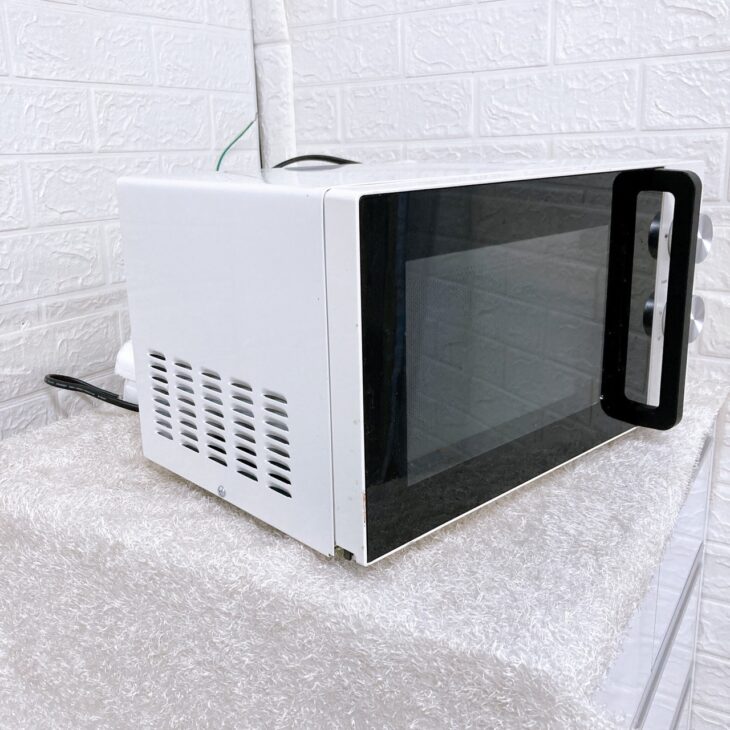 【美品】amadana 電子レンジ AT-DR11 ホワイト2018年製品 amadana 電子レンジ AT-DR11 2018年製【査定】土浦市荒川沖西に出張で