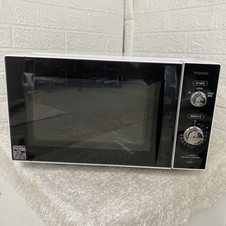 TOSHIBA（東芝）電子レンジ ER-SM17（W)2019年製