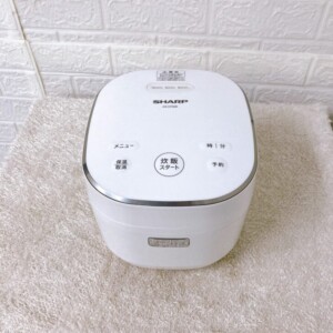 SHARP(シャープ)炊飯器 KS-CF05B-W 2019年製