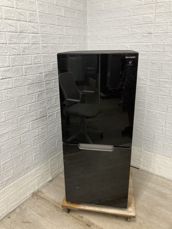 SHARP（シャープ）152L 2ドア冷蔵庫 SJ-GD15G-B 2021年製