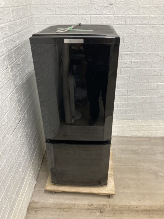 MITSUBISHI（三菱）146L 2ドア冷蔵庫 MR-P15C-B 2018年製