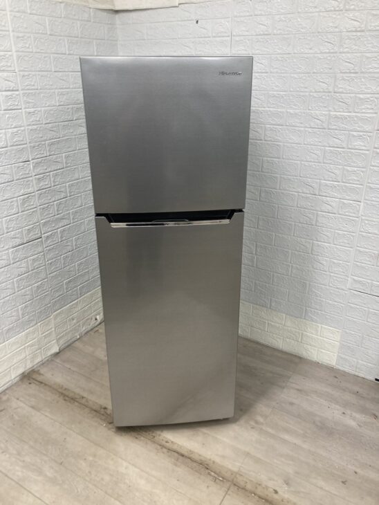 Hisense（ハイセンス）227L 2ドア冷蔵庫 HR-B2302 2021年製