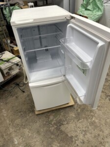 Panasonic(パナソニック) 138L 2ドア冷蔵庫 NR-B14HW-W 2023年製