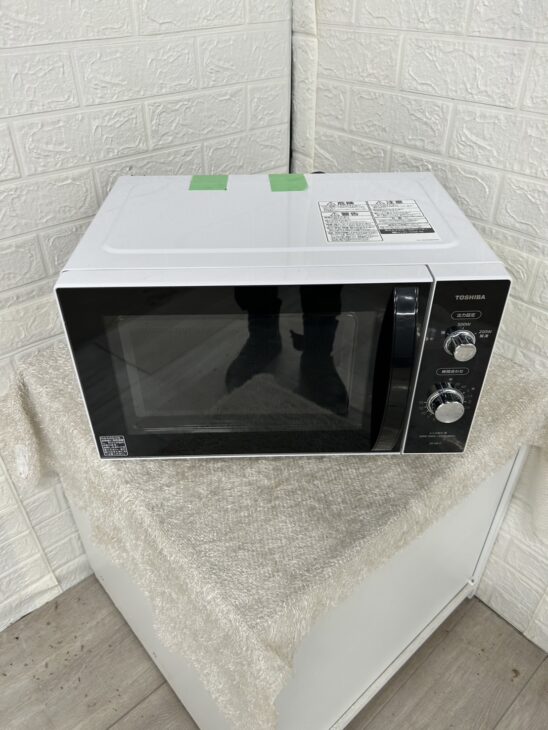 TOSHIBA（東芝）電子レンジ ER-SM17（W)2020年製