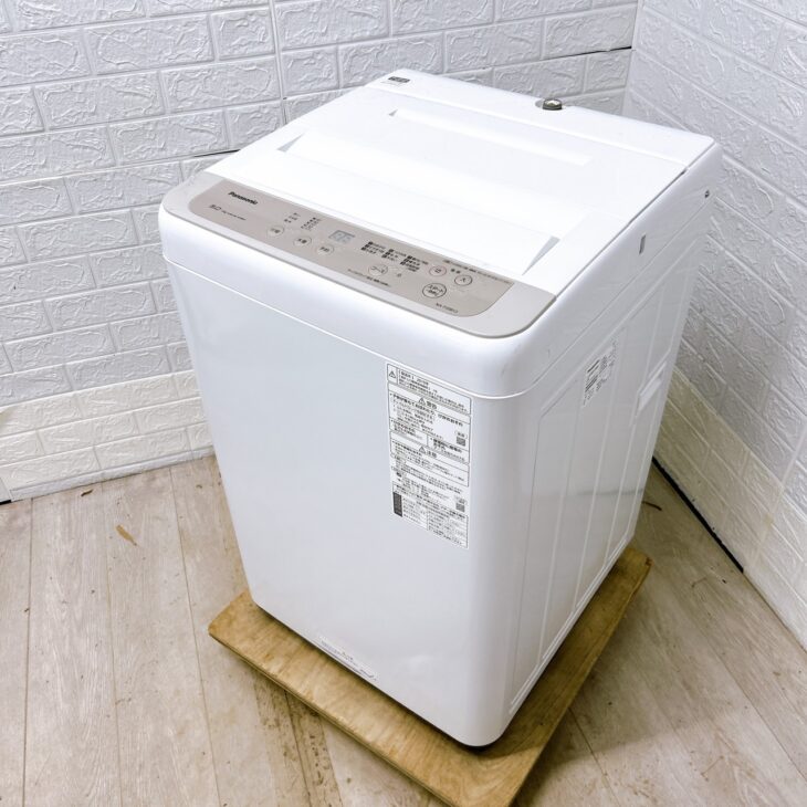 Panasonic（パナソニック）5.0キロ 全自動洗濯機 NA-F50B13 2019年製