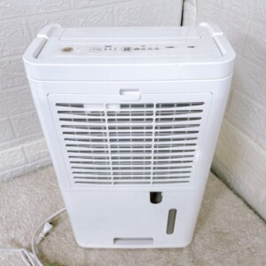 IRIS OHYAMA(アイリスオーヤマ)衣類乾燥除湿機 DCE-6515 2023年製