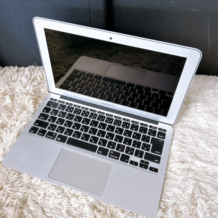 Apple（アップル）MacBook Air A1465 11インチ 4GB/128GB Core i5