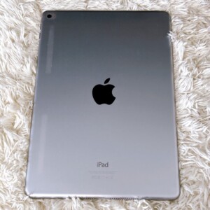 Apple(アップル)iPad Air 2 A1566 16GB Wifiモデル スペースグレー