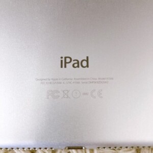 Apple(アップル)iPad Air A1566 第2世代 シルバー 16GB