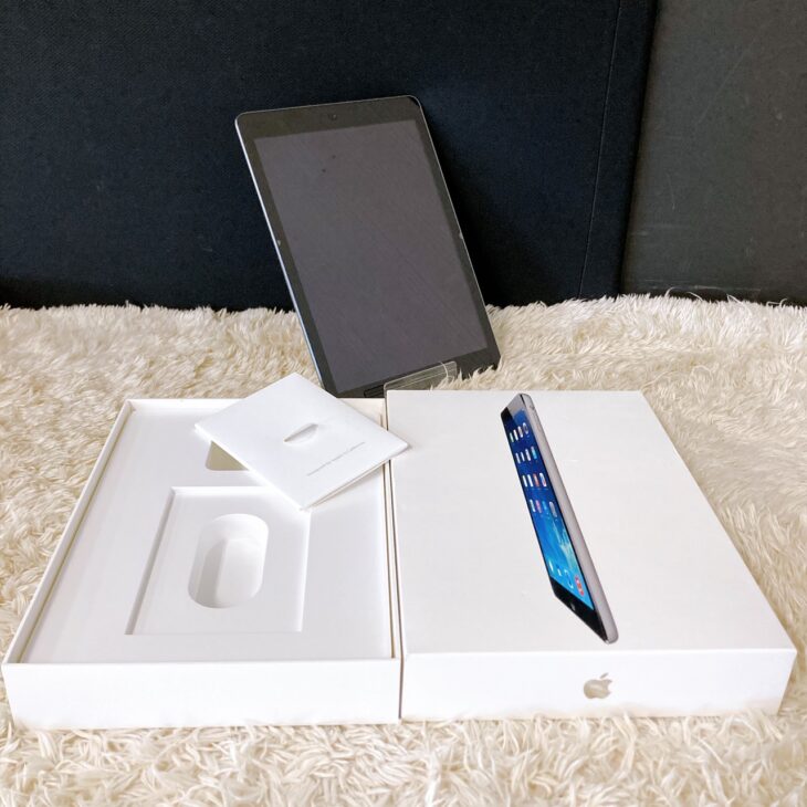 Apple（アップル）iPad Air 第1世代 A1474 Wi-Fiモデル 128GB スペースグレイ
