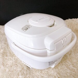 YAMAZEN(山善)マイコン炊飯ジャー BCS-550(W)2021年製