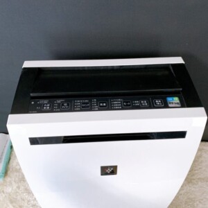 SHARP(シャープ)除加湿空気清浄機 KC-HD70-W 2018年製