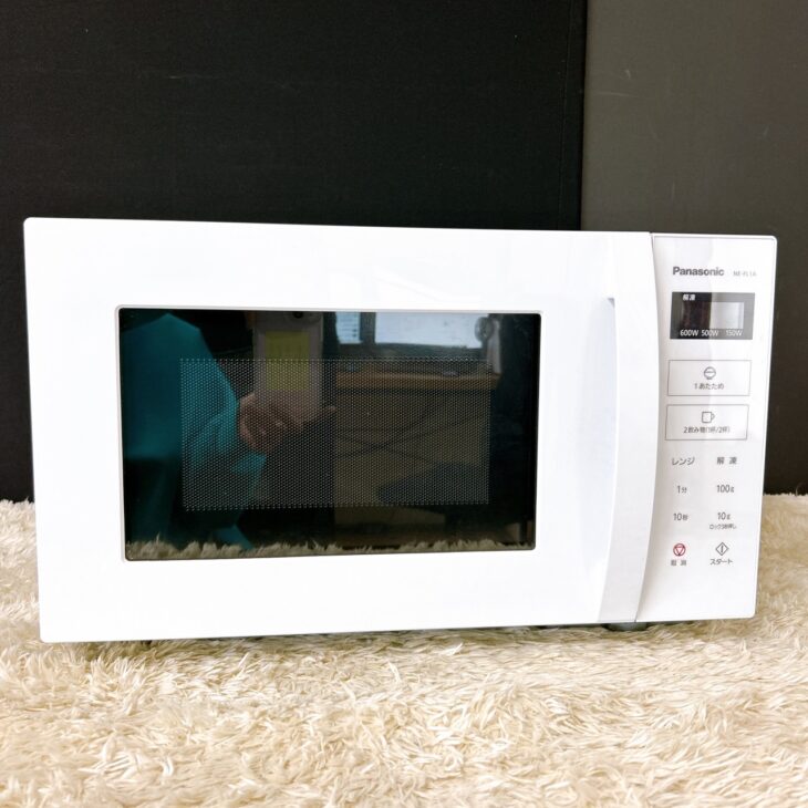 Panasonic（パナソニック）電子レンジ NE-FL1A-W 2023年製