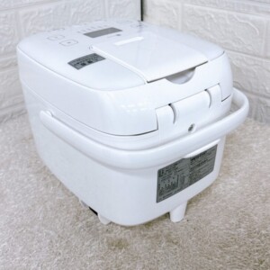 NITORI(ニトリ)マイコン炊飯ジャー BN201WH 2023年製