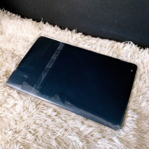 HUAWEI(ファーウェイ)キュアタブ Qua tab 02 HWT31