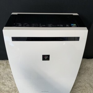 SHARP(シャープ)除加湿空気清浄機 KC-HD70-W 2018年製